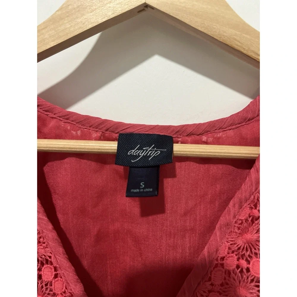 Daytrip Women's Crochet Peplum Top Honeysuckle Pink Size‎ Small Summer Boho - Picture 5 of 6